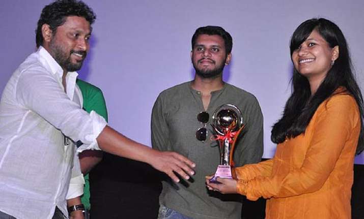 shoojit sircar honoured in hometown