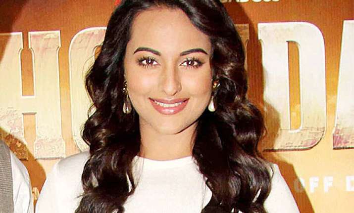 i might produce but current focus is on acting sonakshi