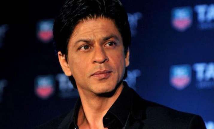 shah rukh khan roped in as interpol turn back crime