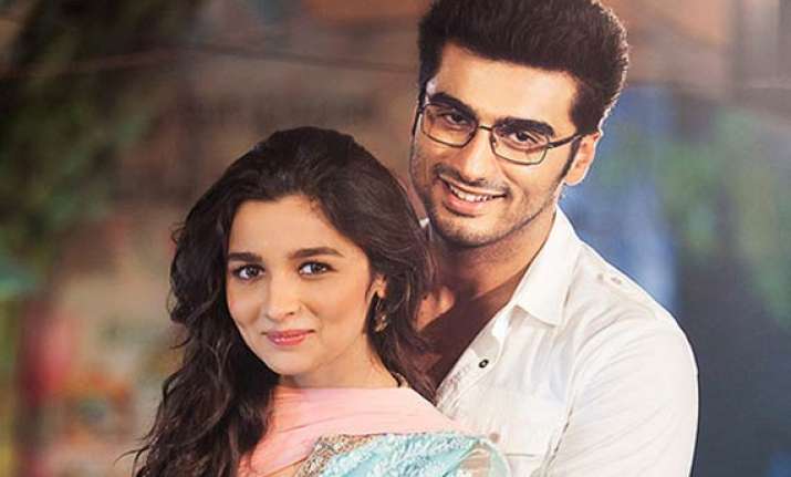 alia bhatt arjun kapoor s 2 states gets a bumper opening at