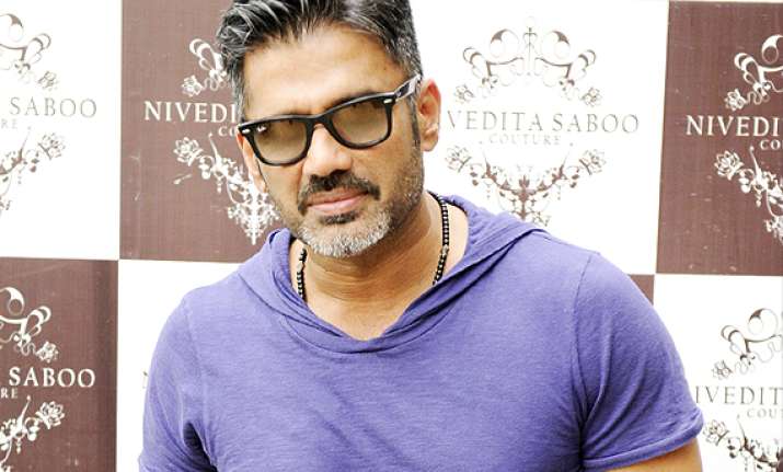 suniel shetty wants hero to do well for kids sake