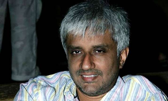 vikram bhatt to host show ishq kills on star plus