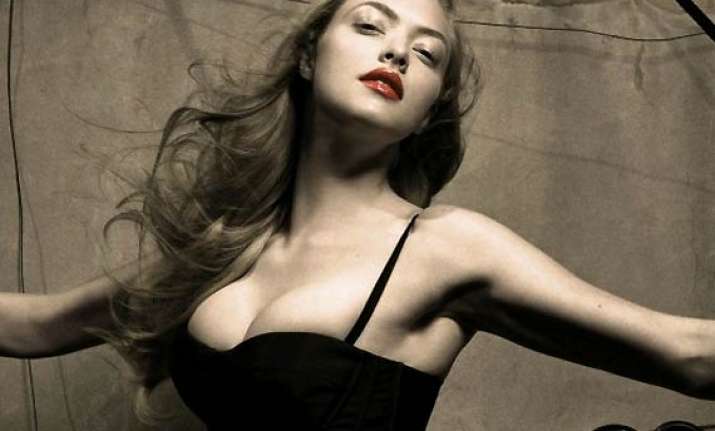 amanda seyfried in peter pan prequel