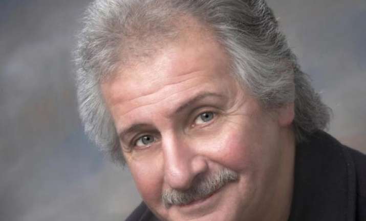 beatles drummer declared illustrious visitor in lima