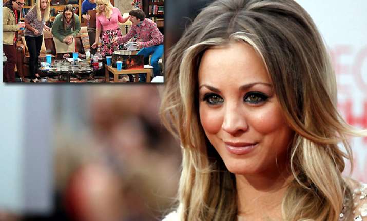 big bang theory actress kaley cuoco wants a baby see pics