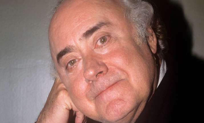 comedian victor spinetti dies age 82