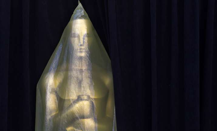 crystal to the rescue for 84th academy awards show
