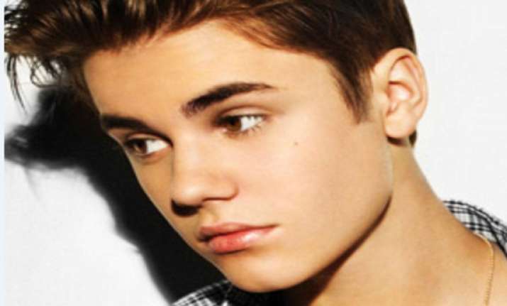 drugs found on justin bieber s tour bus