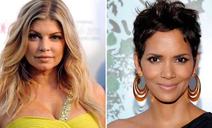 fergie halle berry honored at fifi awards