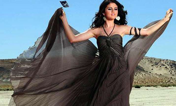 gomez doesn t fancy buying expensive gowns