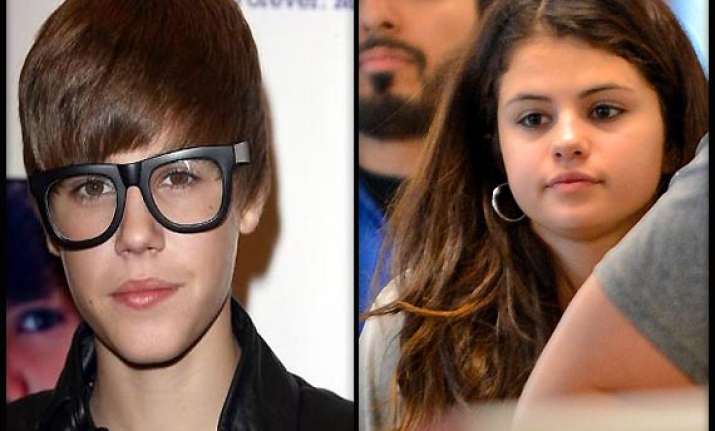 gomez feels like bieber played her