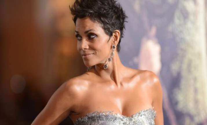 halle berry wants to get back to work