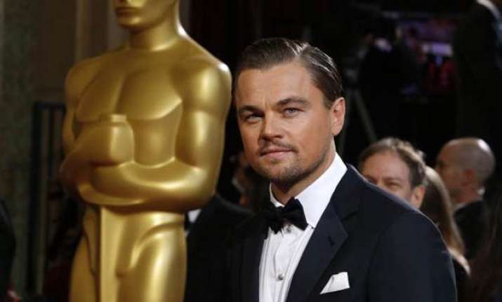 finally leonardo dicaprio wins his first oscar for the