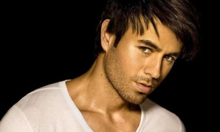 iglesias joins sports stars for restaurant venture