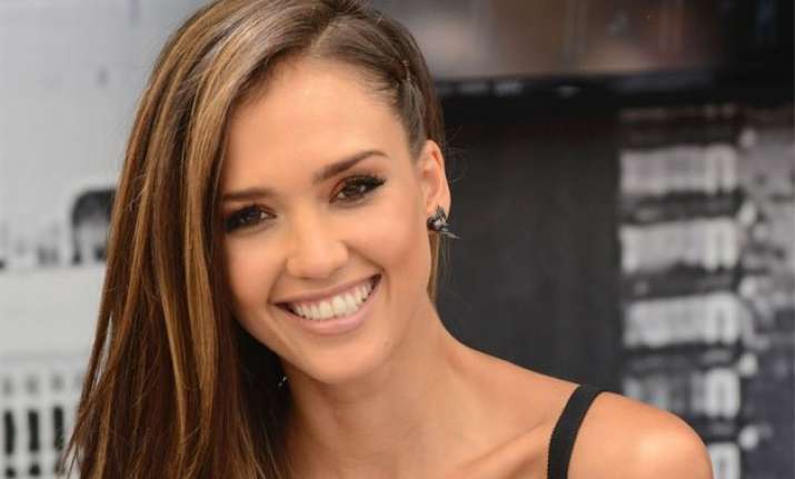 jessica alba helps people live safer lives