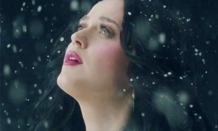 katy perry s heavy visit to poland