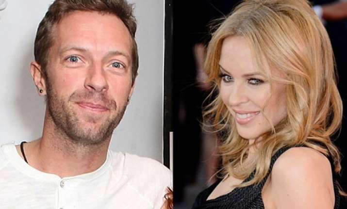 singers chris martin and kylie minogue share chemistry