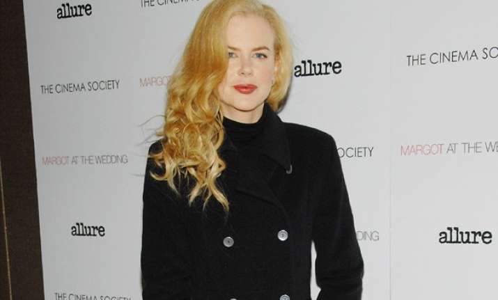nicole kidman loves black tights