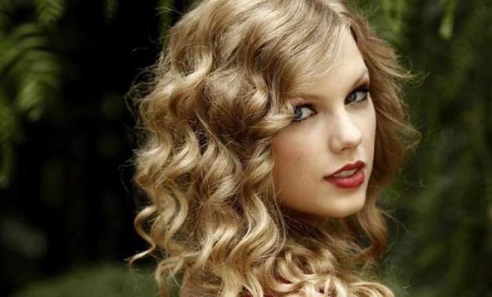 taylor swift in forbes power women list
