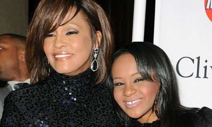 bobbi kristina to be buried next to whitney houston