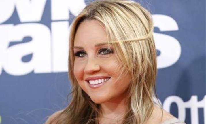 amanda bynes is dire situation needs help