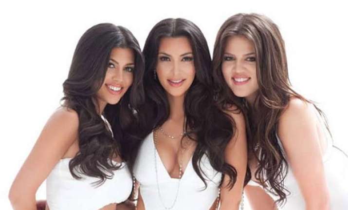 kardashian sisters to visit armenia