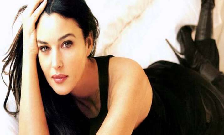 i never go to gym monica bellucci
