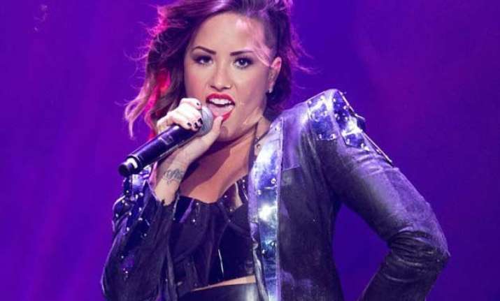 demi lovato s touching tribute to beau