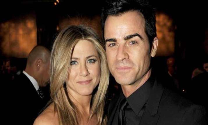jennifer aniston and justin theroux still a couple
