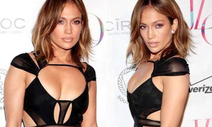 jennifer lopez hosts star studded birthday bash