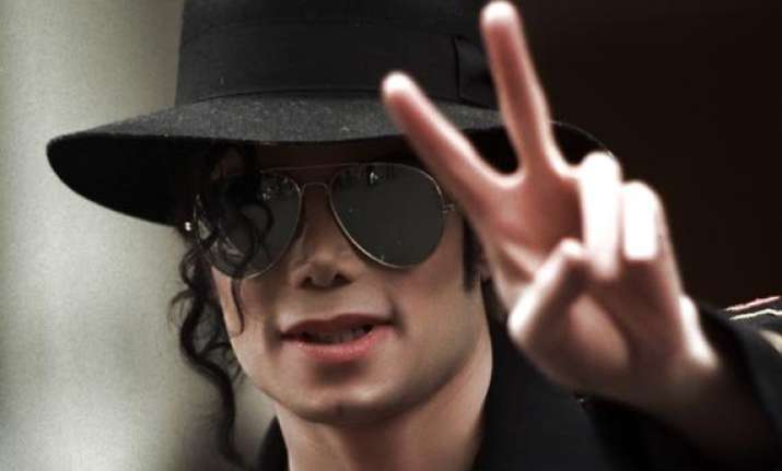 michael jackson stored sperm for clones