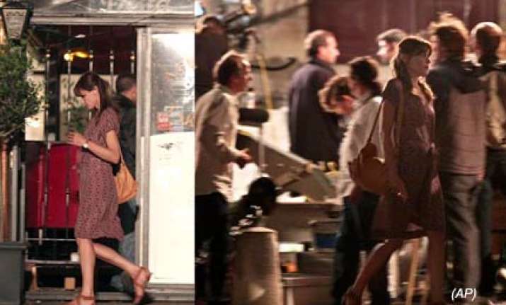 carla bruni begins filming latest allen flic