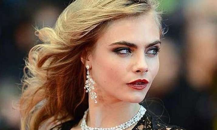 delevigne lauds people s changing attitude towards same sex