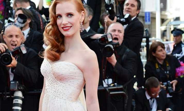 jessica chastain joins the huntsman cast