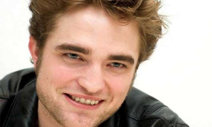 pattinson definitely imagines becoming a father
