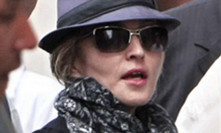 madonna in paris to direct her new movie