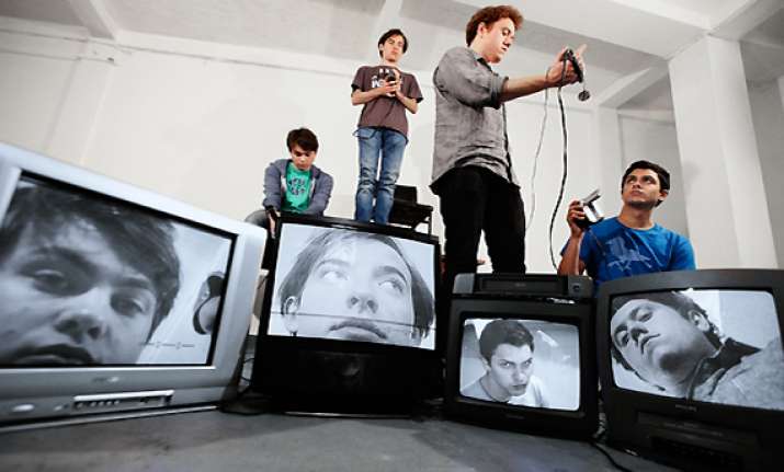 indie rockstars bombay bicycle club take on america