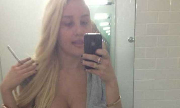 is amanda bynes broke