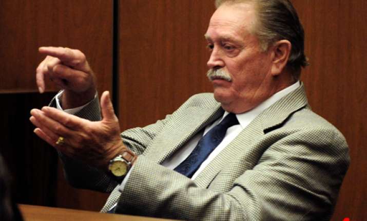 jackson s doc moved to tears one hearing patients testimony