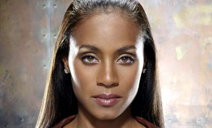 jada pinkett smith stars in gotham