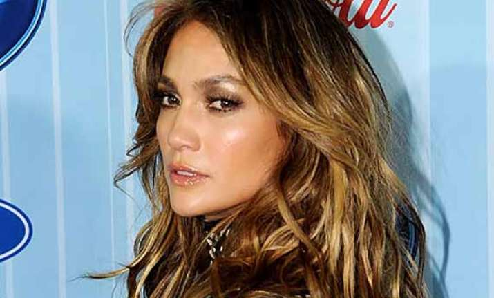 jennifer lopez to play cop in tv drama