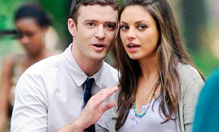 Justin Timberlake Strips Off With Mila Kunis For Friends With Benefits