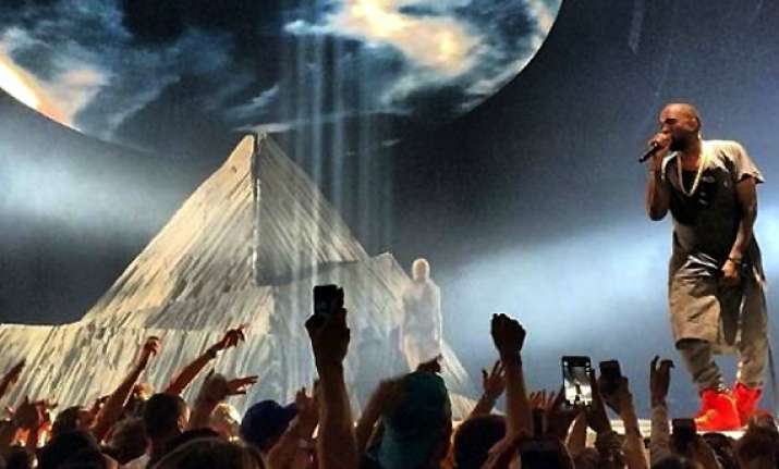 kanye west s mantra my wedding my way