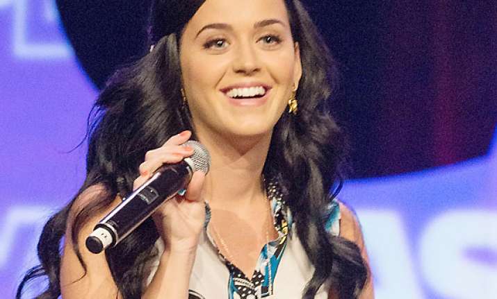 katy perry gatecrashed at birthday party