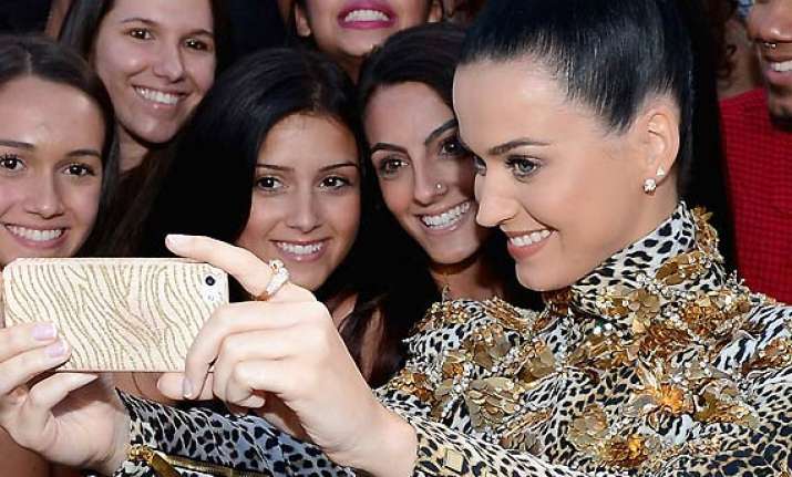 selfing is a disease katy perry