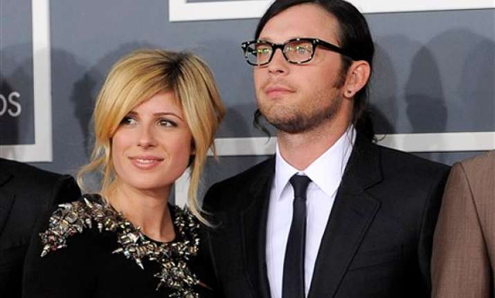 kings of leon drummer wife expecting