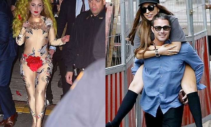lady gaga performs lap dance for beau taylor kinney