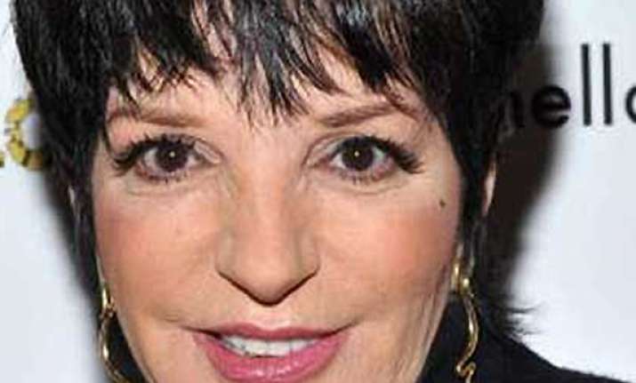 liza minnelli awarded french legion of honour for culture