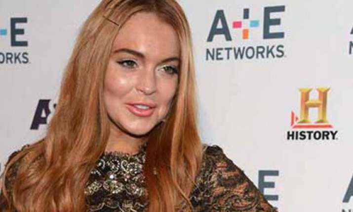 lohan needs psychological therapy can t afford it