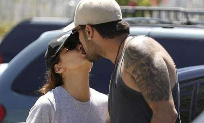 eva longoria caught kissing eduardo cruz see pics